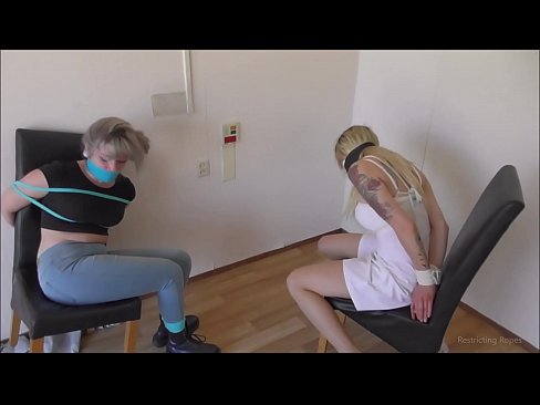 ❤️ Afhængig / bundet og kneblet / jomfru i nød ❤ Porno at da.com-milf-300.ru ️